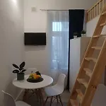 Studio Pomorska 22 *