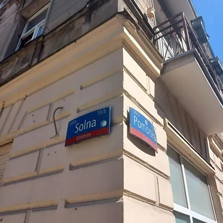Studio Pomorska 22