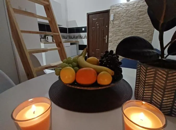 Studio Pomorska 22 *