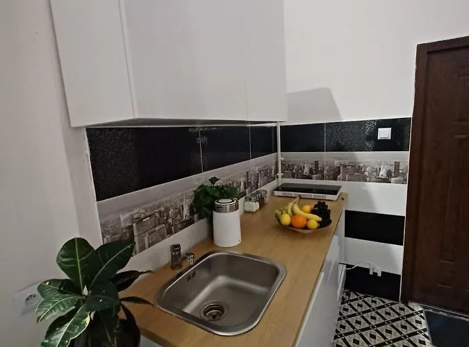 Studio Pomorska 22 *